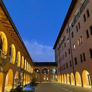Corte Milano Хостел