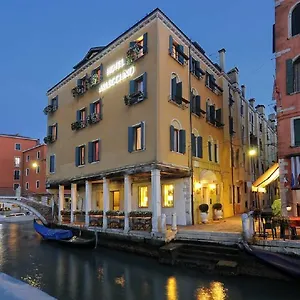 Arlecchino Hotel Veneza